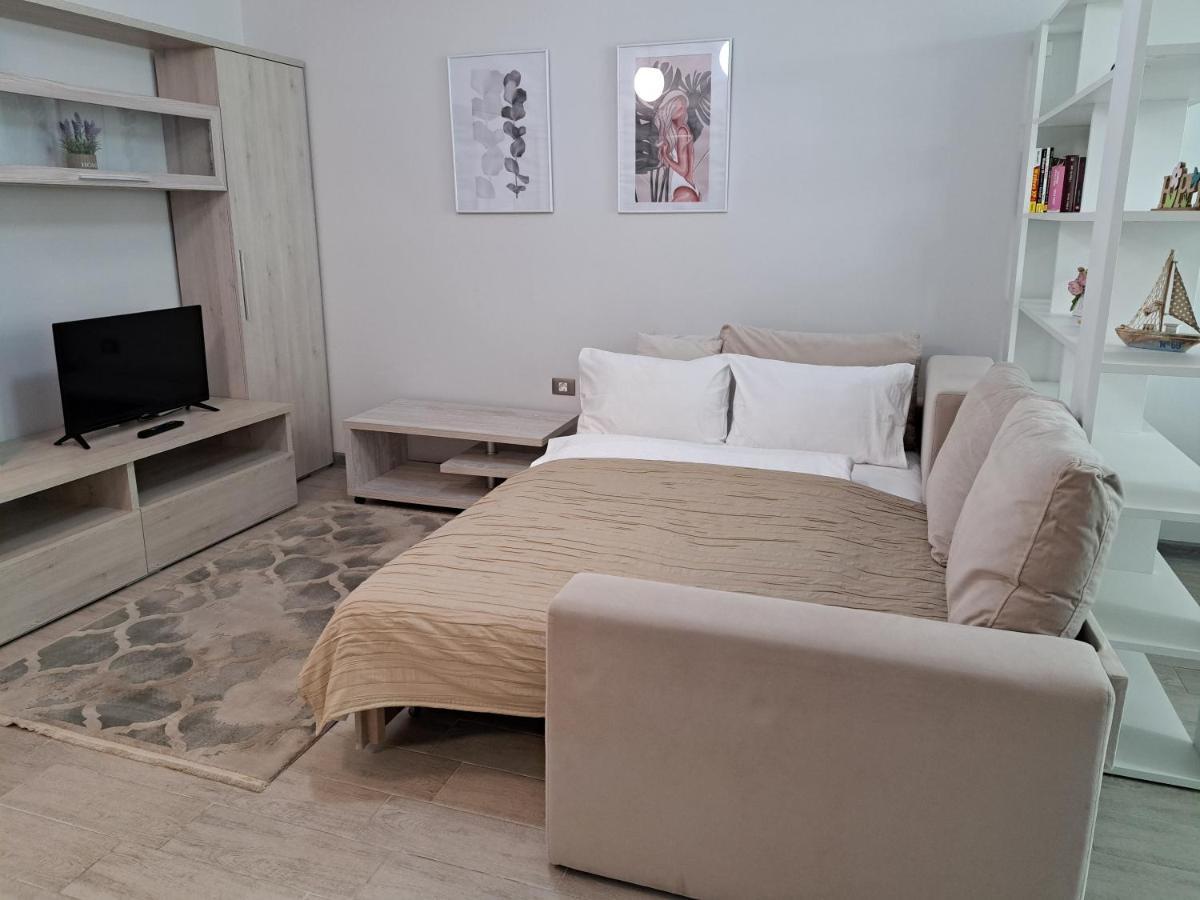 Apartament Melissa Beach Resort Pool & Spa Mamaia-Nord นาโวดาริ ภายนอก รูปภาพ
